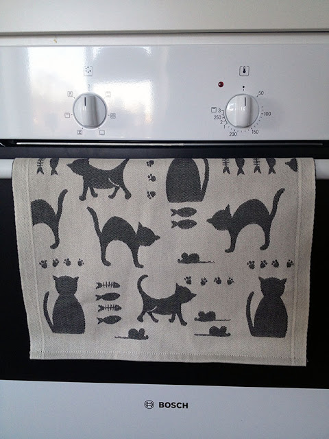Полотенце с кошками